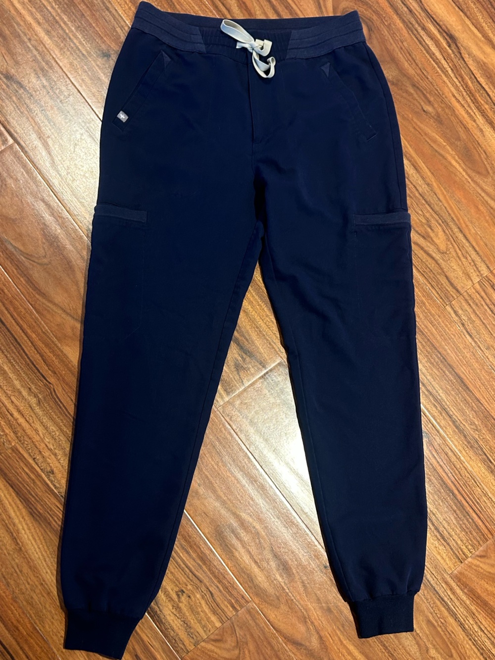 Figs men’s navy blue jogger scrub pants size small S
